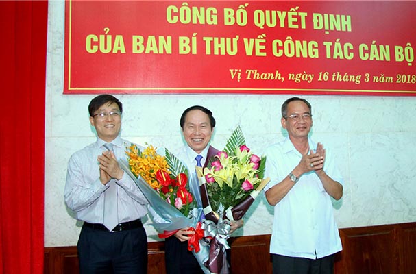 Luân chuyển Thứ trưởng Lê Tiến Châu về giữ chức Phó Bí thư Tỉnh uỷ Hậu Giang