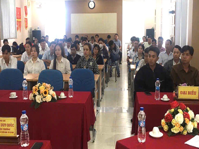 Học viên, học sinh, sinh viên tham gia buổi sinh hoạt chính trị và hội nghị đối thoại năm học 2024 - 2025